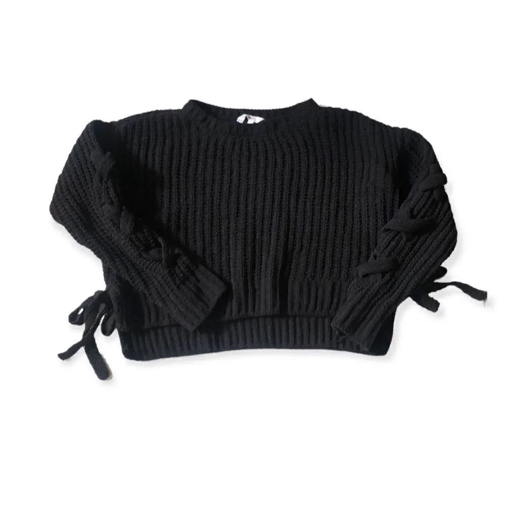Candies Black Cable Knit/tie sweater Sz Medium